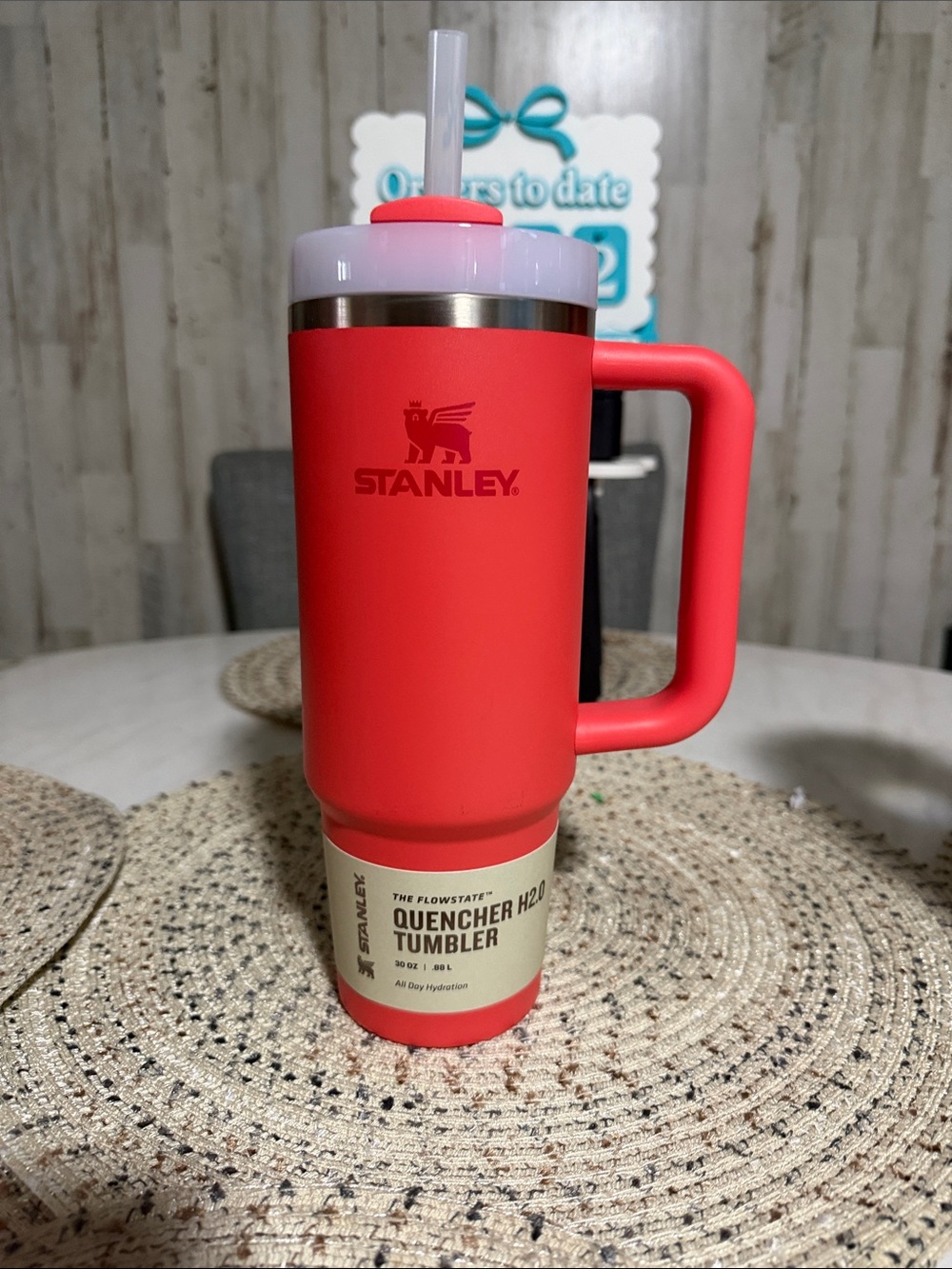 Stanley Quencher Tumbler - Coral Red with Light Pink Lid